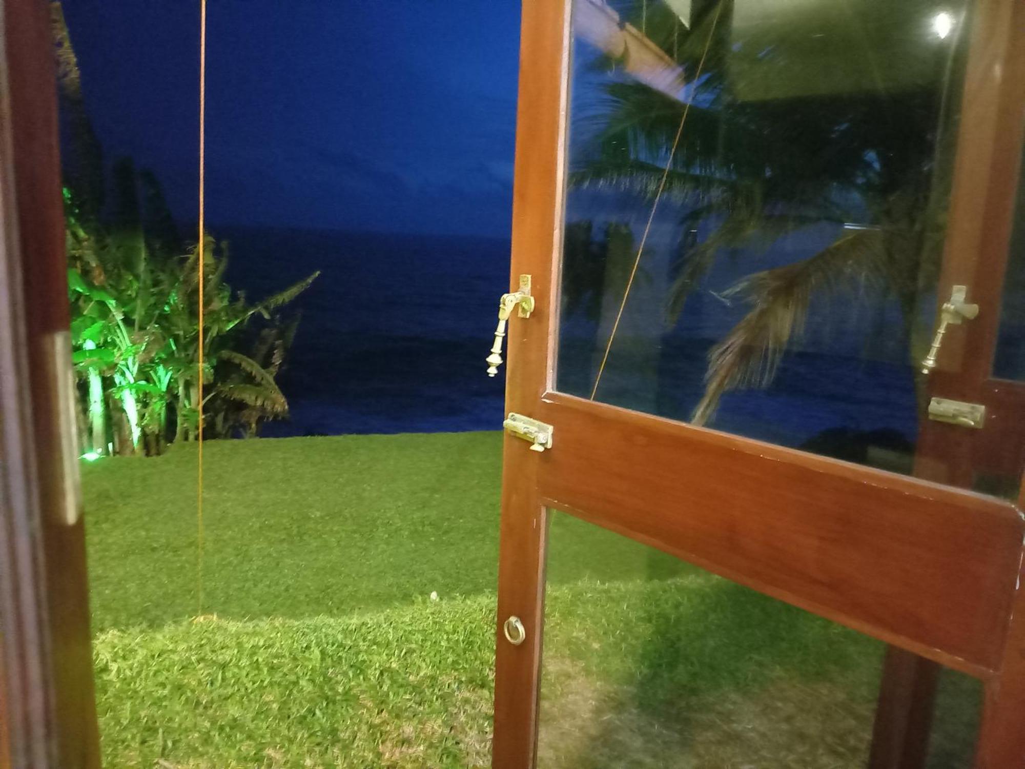 London Villa Secret Beach 米瑞莎 外观 照片